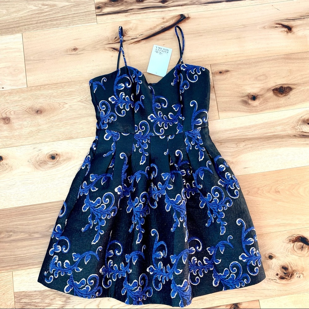 Belle Badgley Mischka Floral Metallic Brocade Vienna Dress sz 2 NWT - Picture 7 of 15